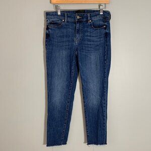 WHBM mid-rise‎ girlfriend everyday soft raw hem ankle skinny stretch denim jeans